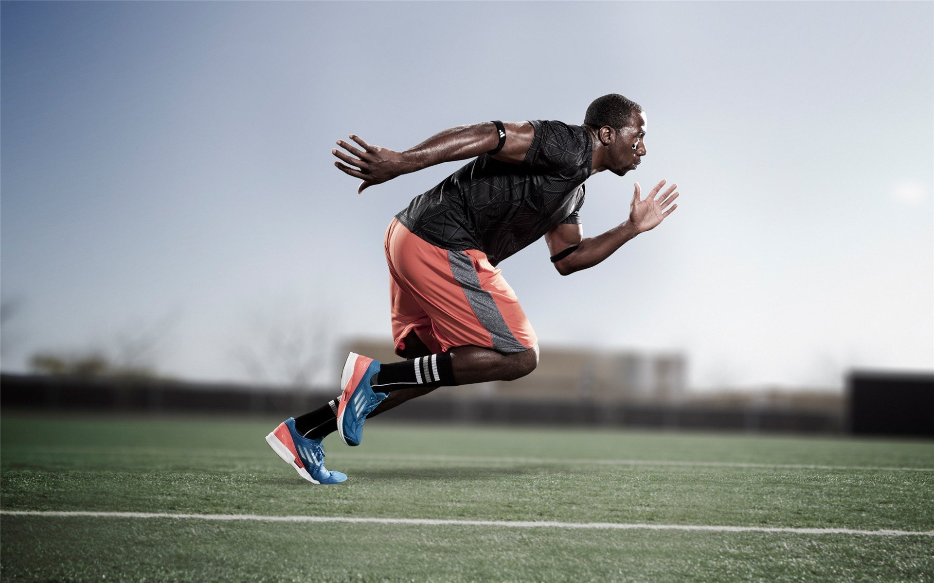 蜂鸣撕裂金州夜，保罗生涯巅峰战，黄蛰刺破勇士王朝回声